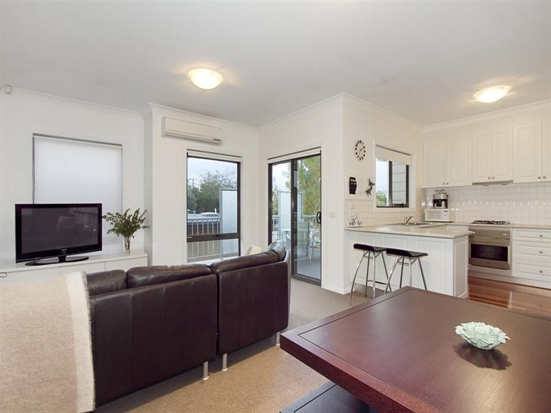 7/1136 Dandenong Road, Carnegie VIC 3163