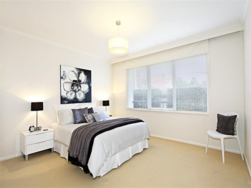 4/102 Oakleigh Road, Carnegie VIC 3163