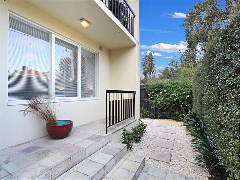 4/102 Oakleigh Road, Carnegie VIC 3163