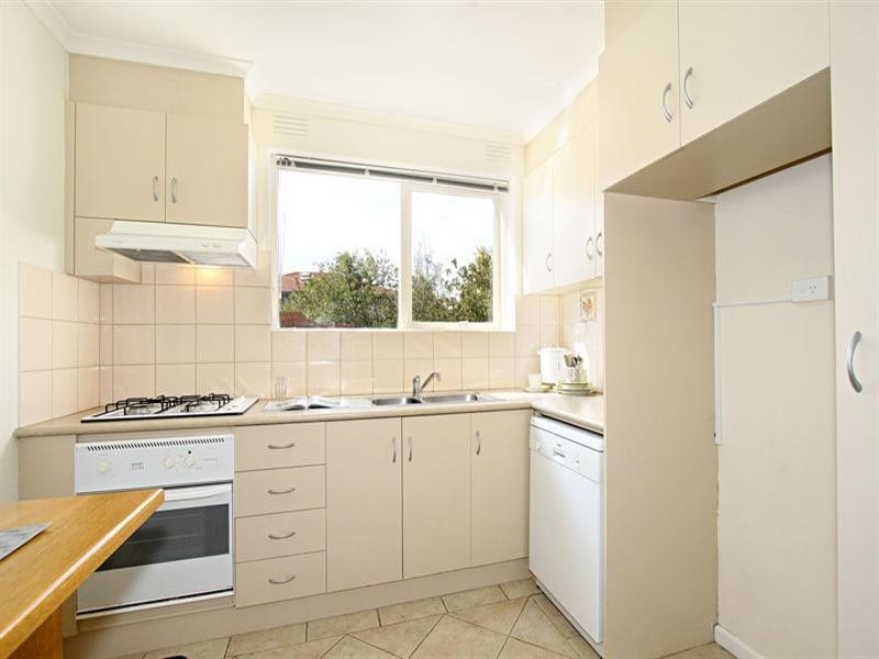 4/102 Oakleigh Road, Carnegie VIC 3163
