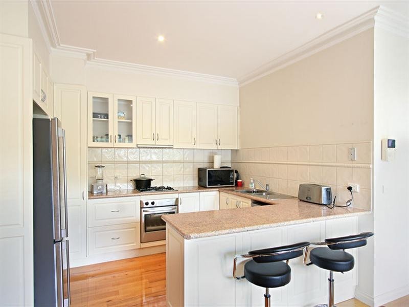 2/5 Nicole Street, Mount Waverley VIC 3149