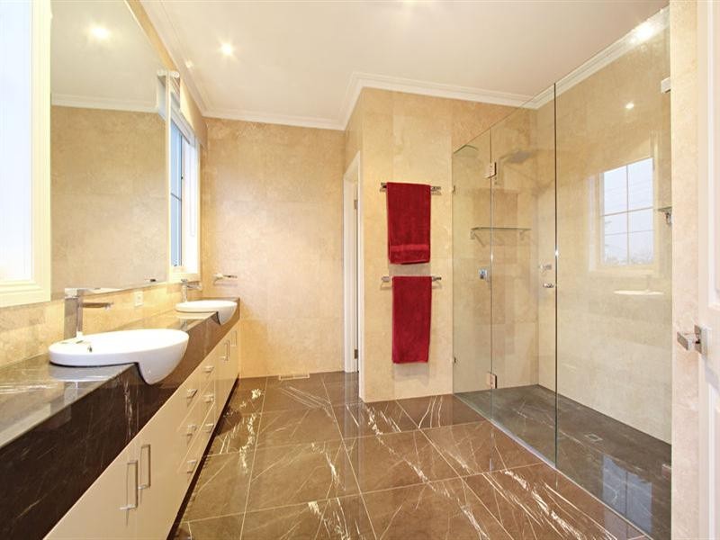 1/38 Deakin Street, Bentleigh East VIC 3165