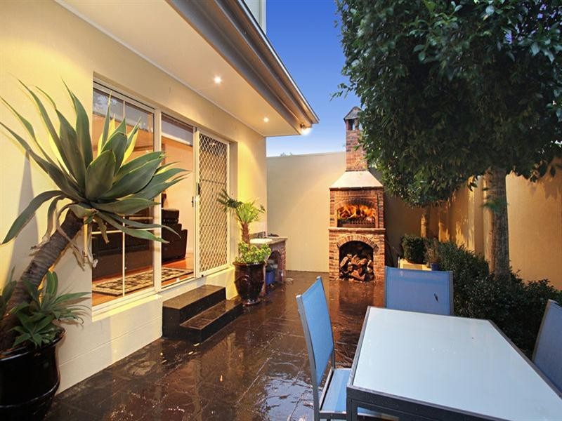 1/38 Deakin Street, Bentleigh East VIC 3165