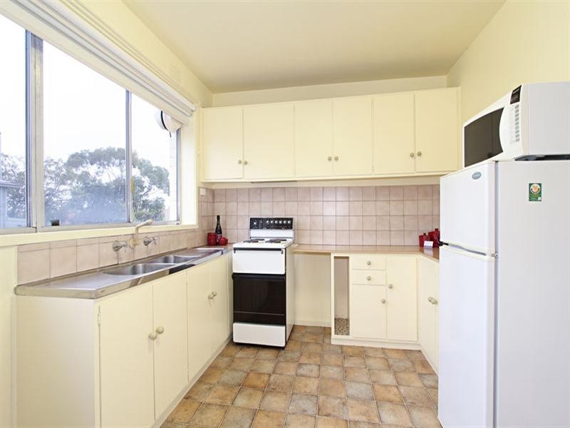 17/483 Kooyong Road, Elsternwick VIC 3185