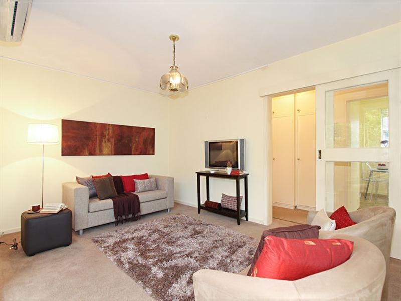 17/483 Kooyong Road, Elsternwick VIC 3185