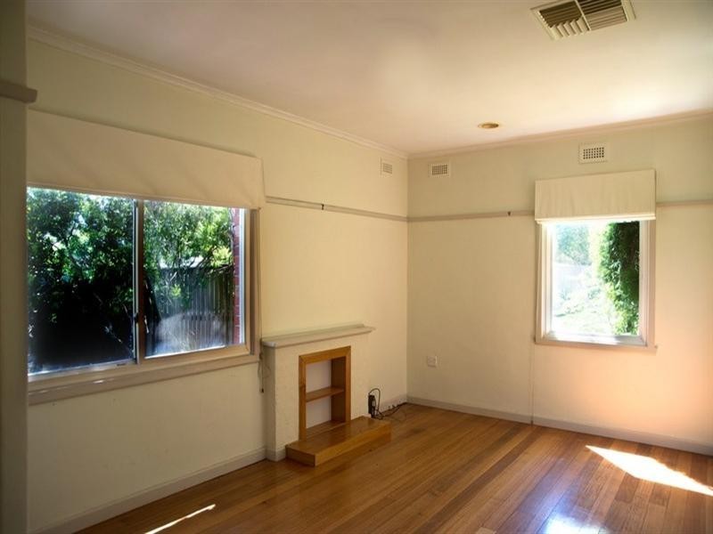 1047 North Road, Hughesdale VIC 3166