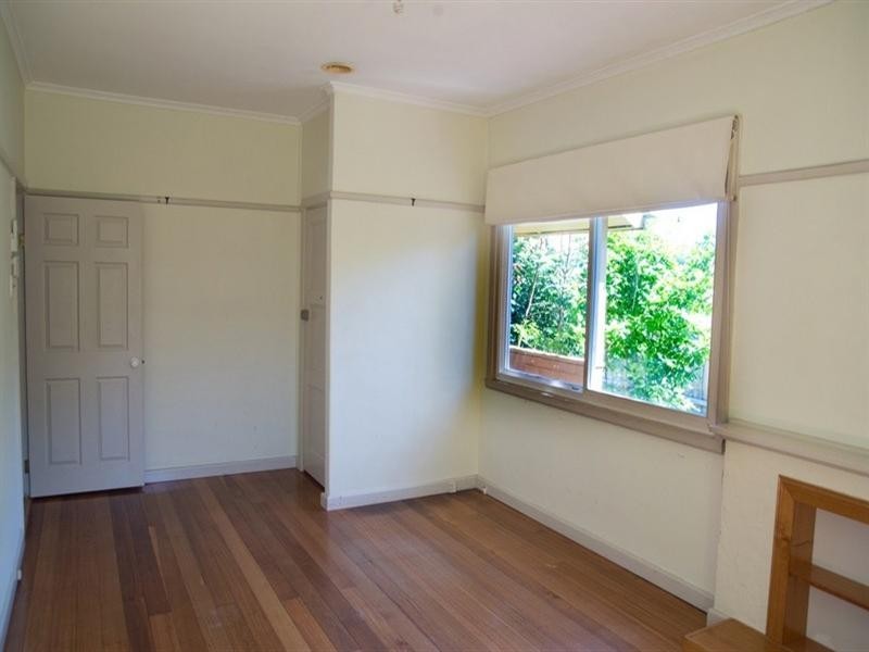 1047 North Road, Hughesdale VIC 3166