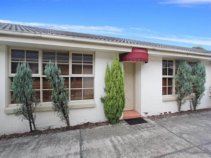 4/29-31 Toolambool Road, Carnegie VIC 3163