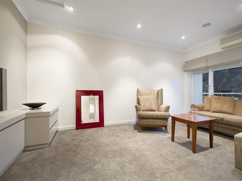 4/40 Rosstown Road, Carnegie VIC 3163