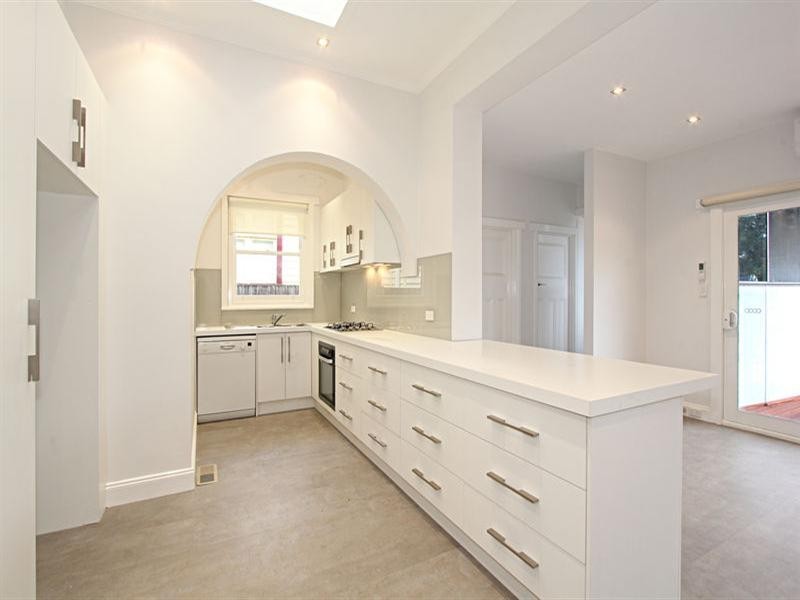 4 Logie Street, Oakleigh VIC 3166