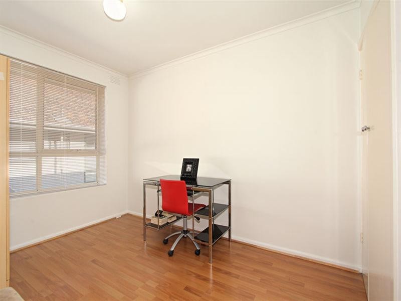 6/32 Madden Avenue, Carnegie VIC 3163