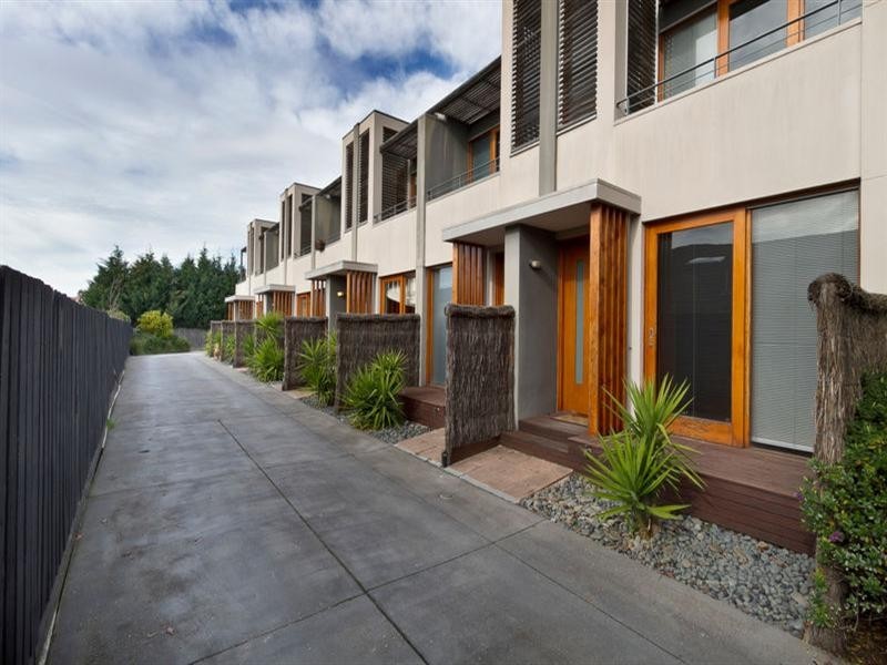 6/12 Wyuna Road, Caulfield North VIC 3161