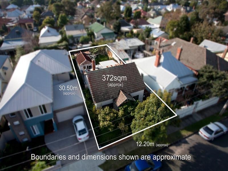 9 Edgewood Street, Carnegie VIC 3163