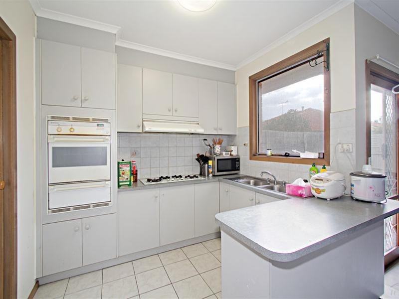 1-2/14 Lydson Street, Murrumbeena VIC 3163