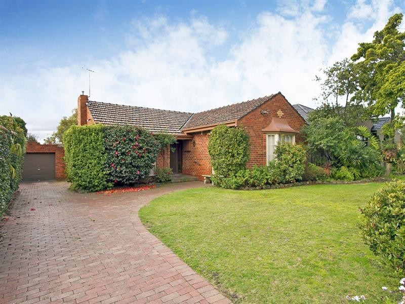 14 Margaretta Avenue, Murrumbeena VIC 3163