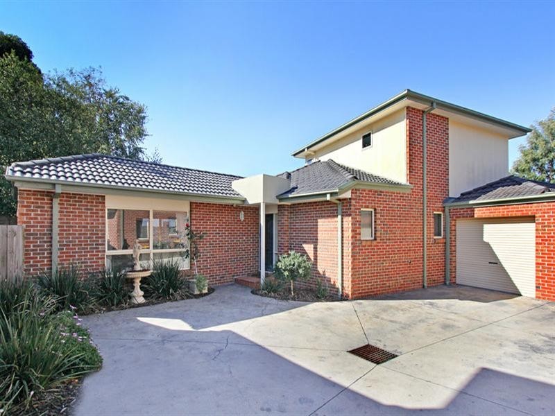3/12 Surrey Crescent, Oakleigh East VIC 3166