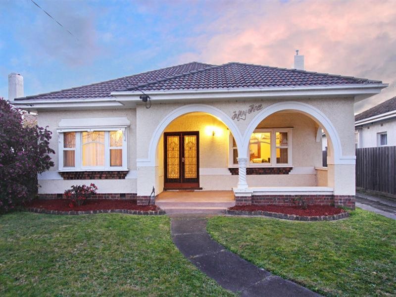 53 Shepparson Avenue, Carnegie VIC 3163