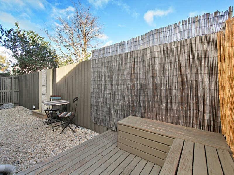 1/12 Judith Street, Carnegie VIC 3163