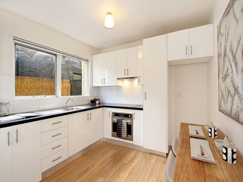1/12 Judith Street, Carnegie VIC 3163