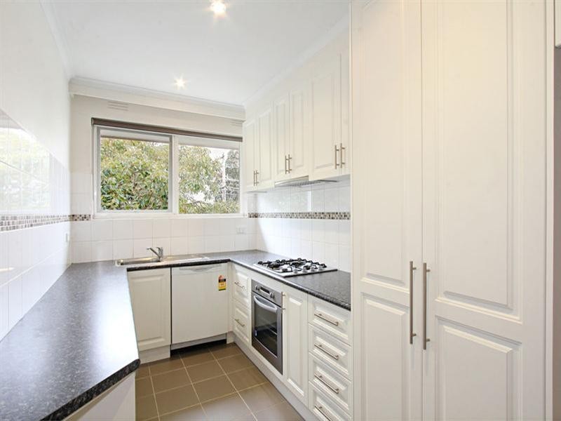 4/164 Leila Road, Carnegie VIC 3163