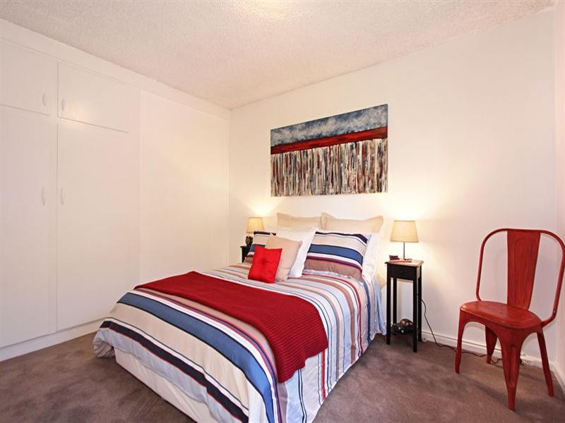 6/160 Grange Road, Carnegie VIC 3163