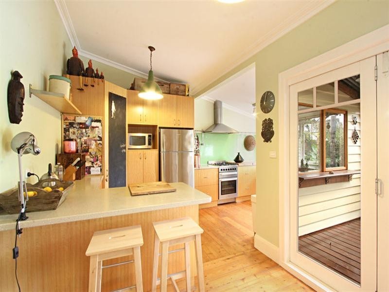 9 Camden Road, Hughesdale VIC 3166