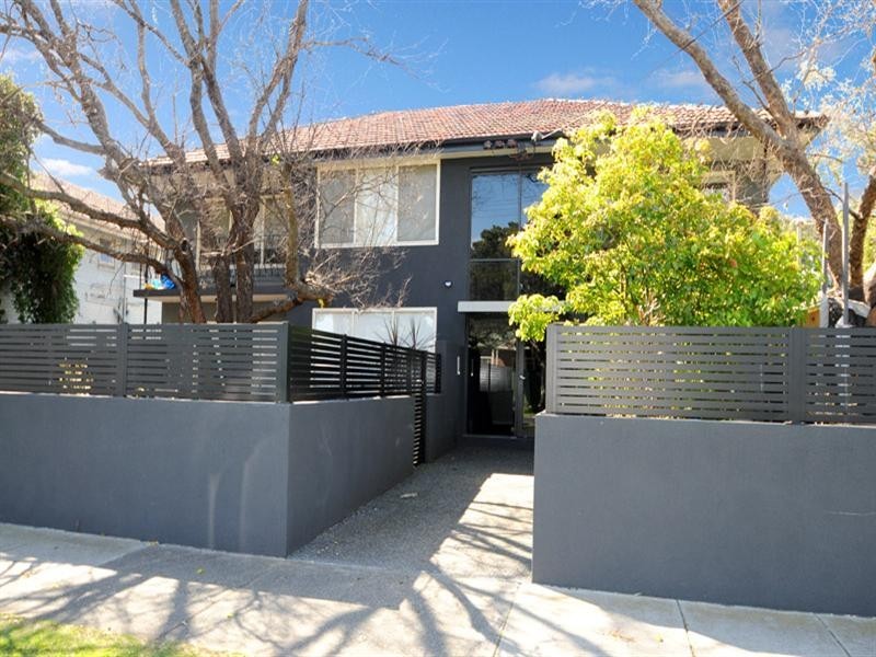 10/76 Railway Road, Carnegie VIC 3163