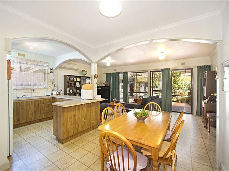 13 Booran Road, Caulfield VIC 3162