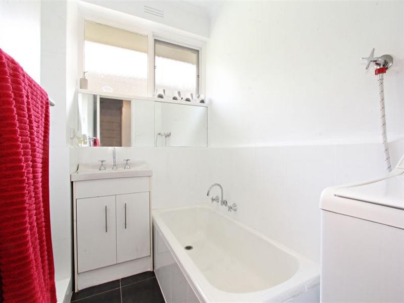 8/8 Dulcie Grove, Bentleigh VIC 3204