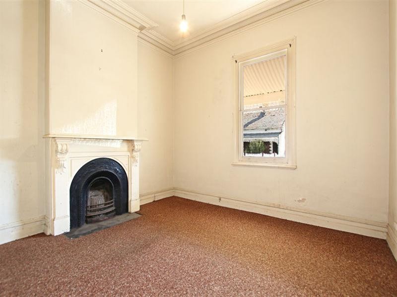 2 Thomas Street South, Windsor VIC 3181