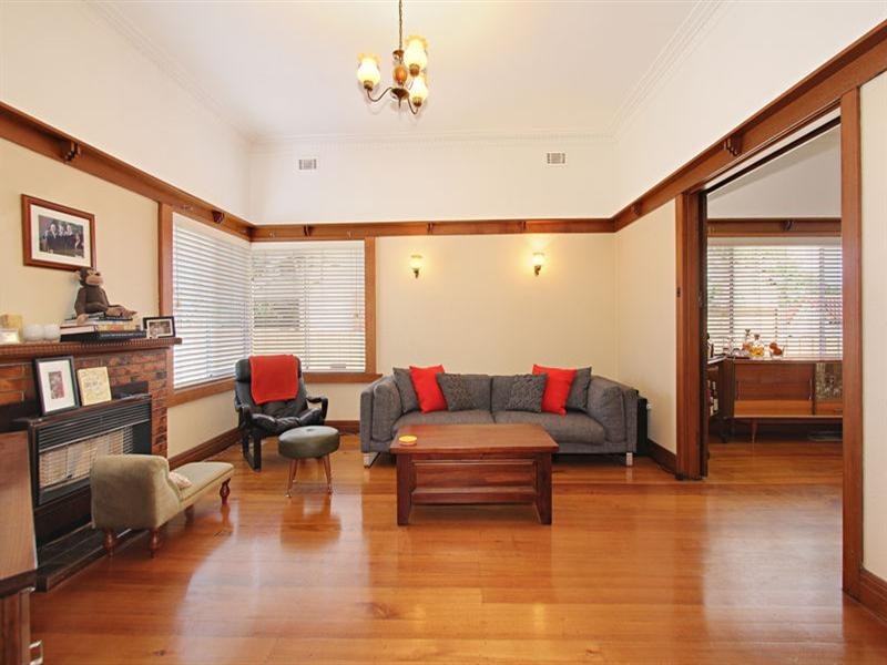 30 Doris Street, Murrumbeena VIC 3163