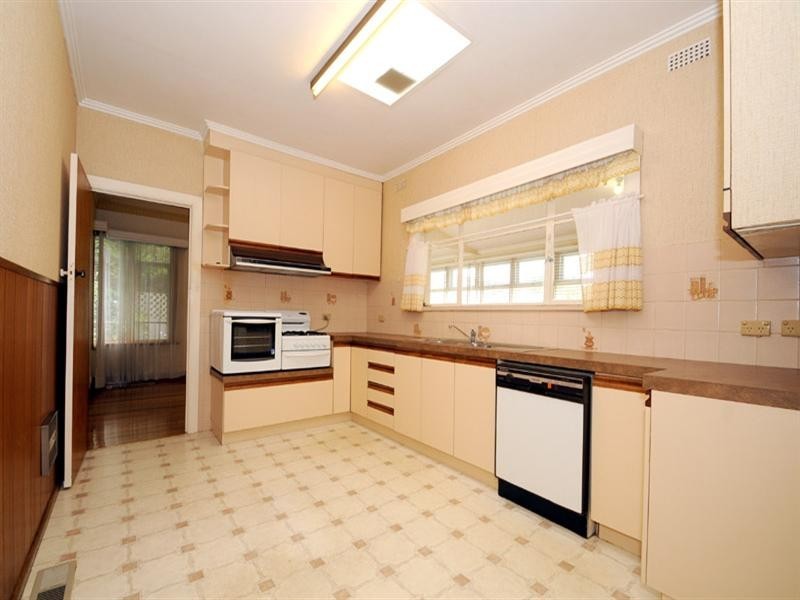 24 Reid Street, Murrumbeena VIC 3163