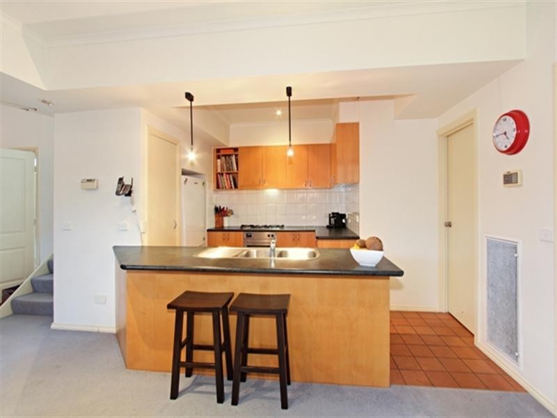 4/1 Bletchley Road, Hughesdale VIC 3166