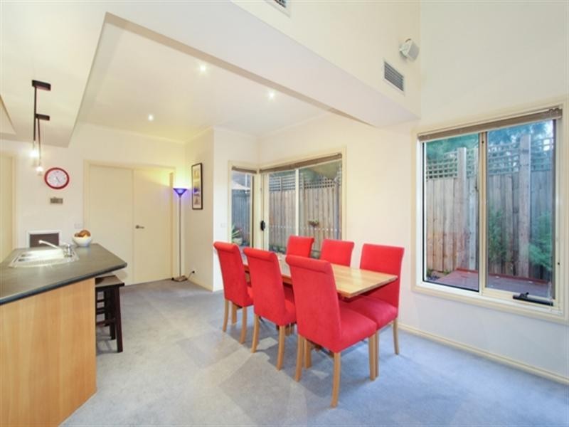 4/1 Bletchley Road, Hughesdale VIC 3166