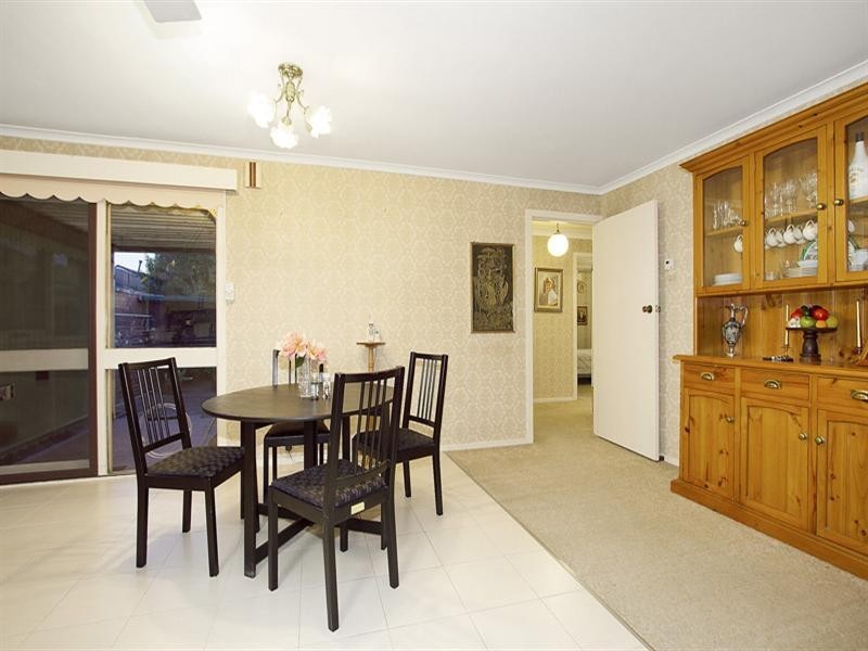 1/19 Coorigil Road, Carnegie VIC 3163