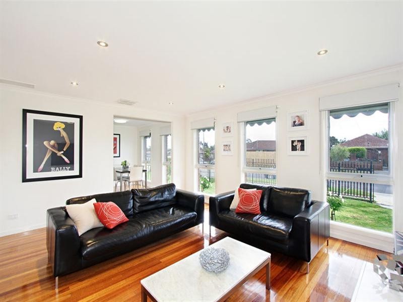 34 Verbena Crescent, Noble Park VIC 3174