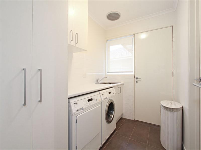 34 Verbena Crescent, Noble Park VIC 3174