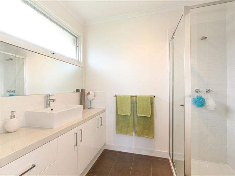 34 Verbena Crescent, Noble Park VIC 3174