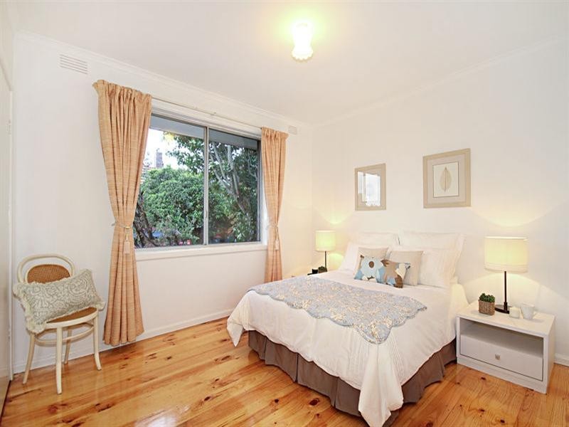 1/35 Paddington Road, Hughesdale VIC 3166