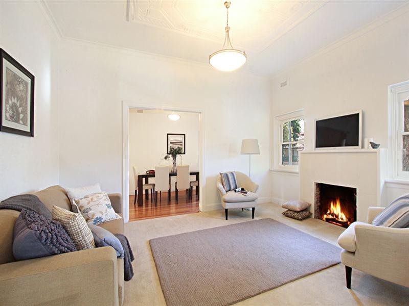 3 St Huberts Road, Carnegie VIC 3163