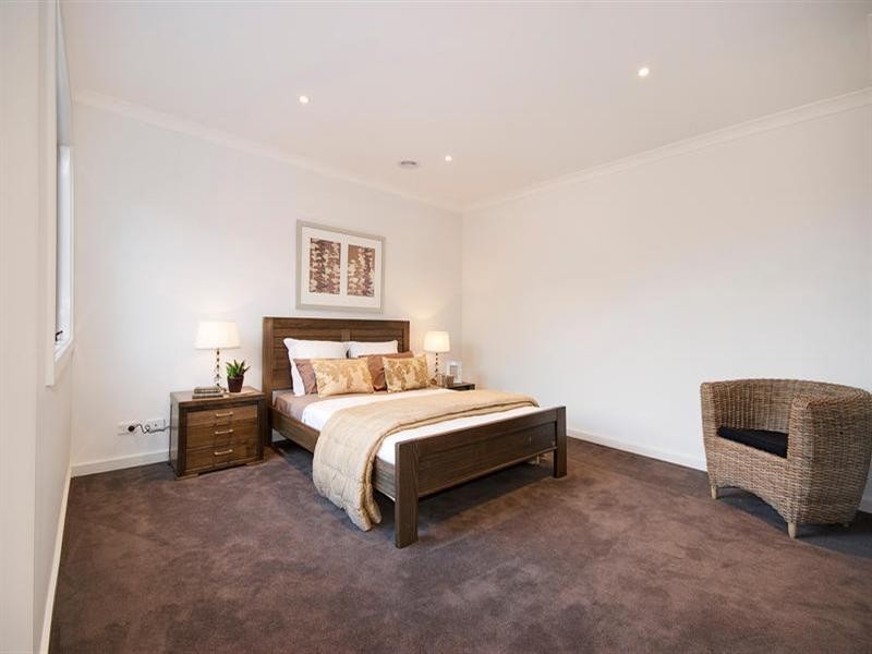 2/4 Royal Terrace, Highett VIC 3190