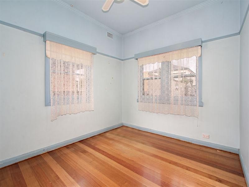 45 McLaurin Road, Carnegie VIC 3163