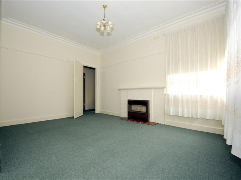 32 Brett Street, Murrumbeena VIC 3163