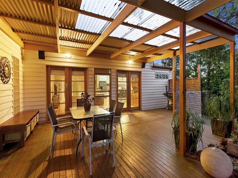 33 Manton Road, Clayton VIC 3168