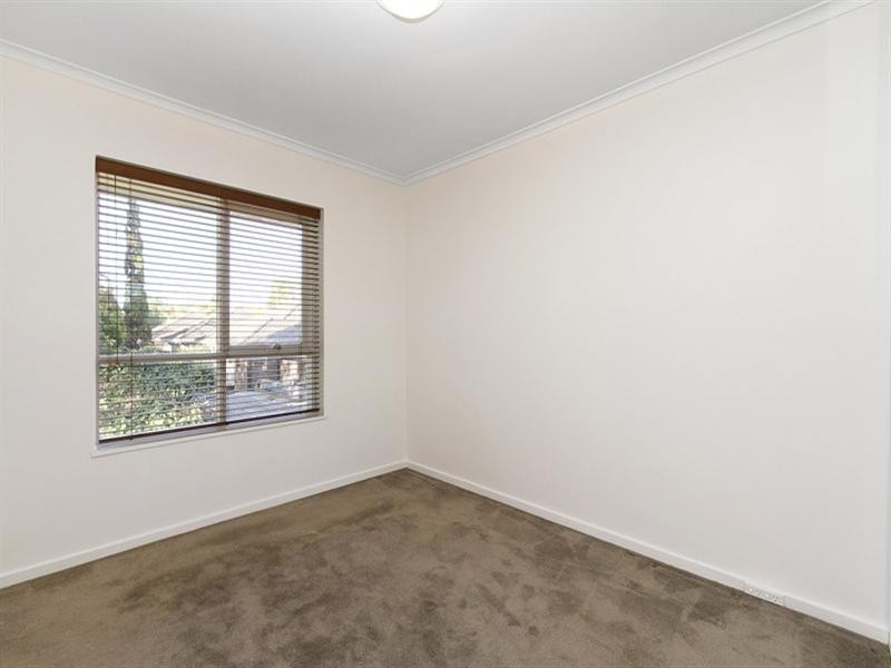 16/1 Kitmont Street, Murrumbeena VIC 3163