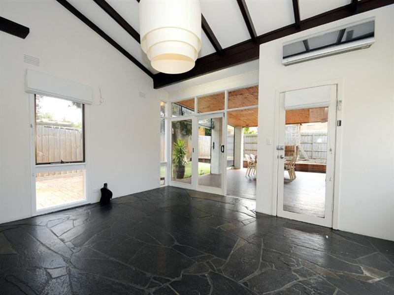 623 NORTH Road, Carnegie VIC 3163