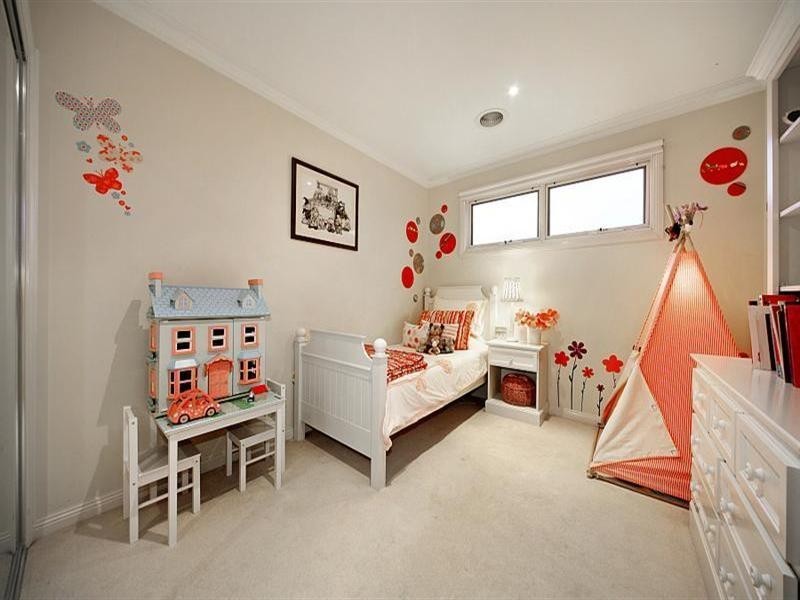 99 Oakleigh Road, Carnegie VIC 3163