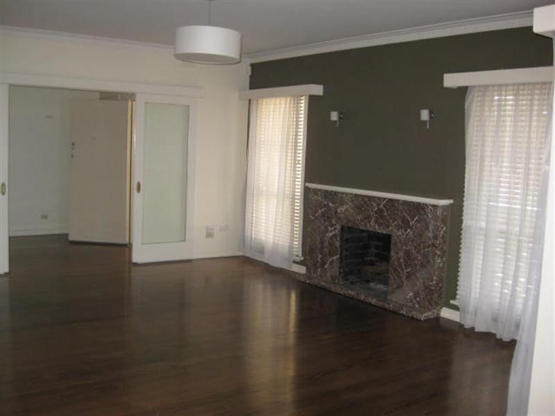 389 NORTH Road, Caulfield South VIC 3162