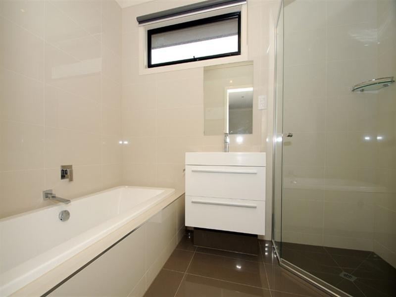 10A Poet Road, Carnegie VIC 3163