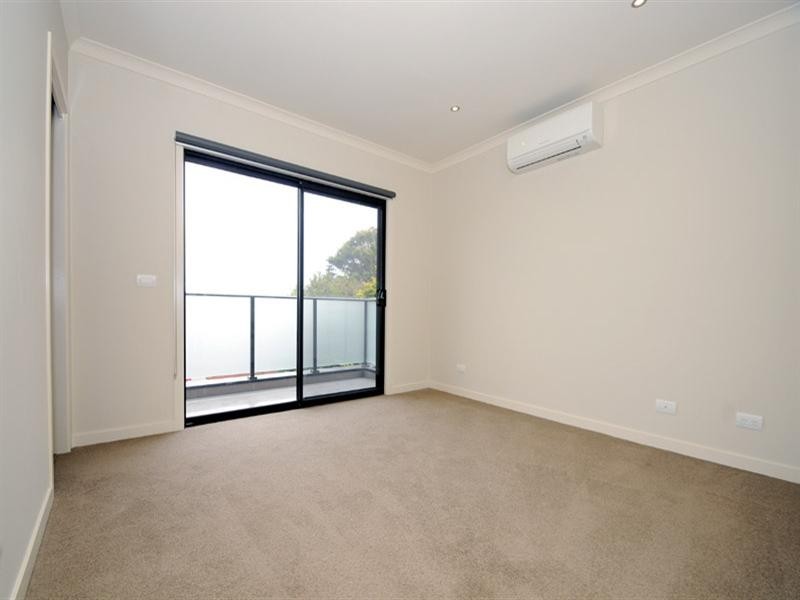 10A Poet Road, Carnegie VIC 3163